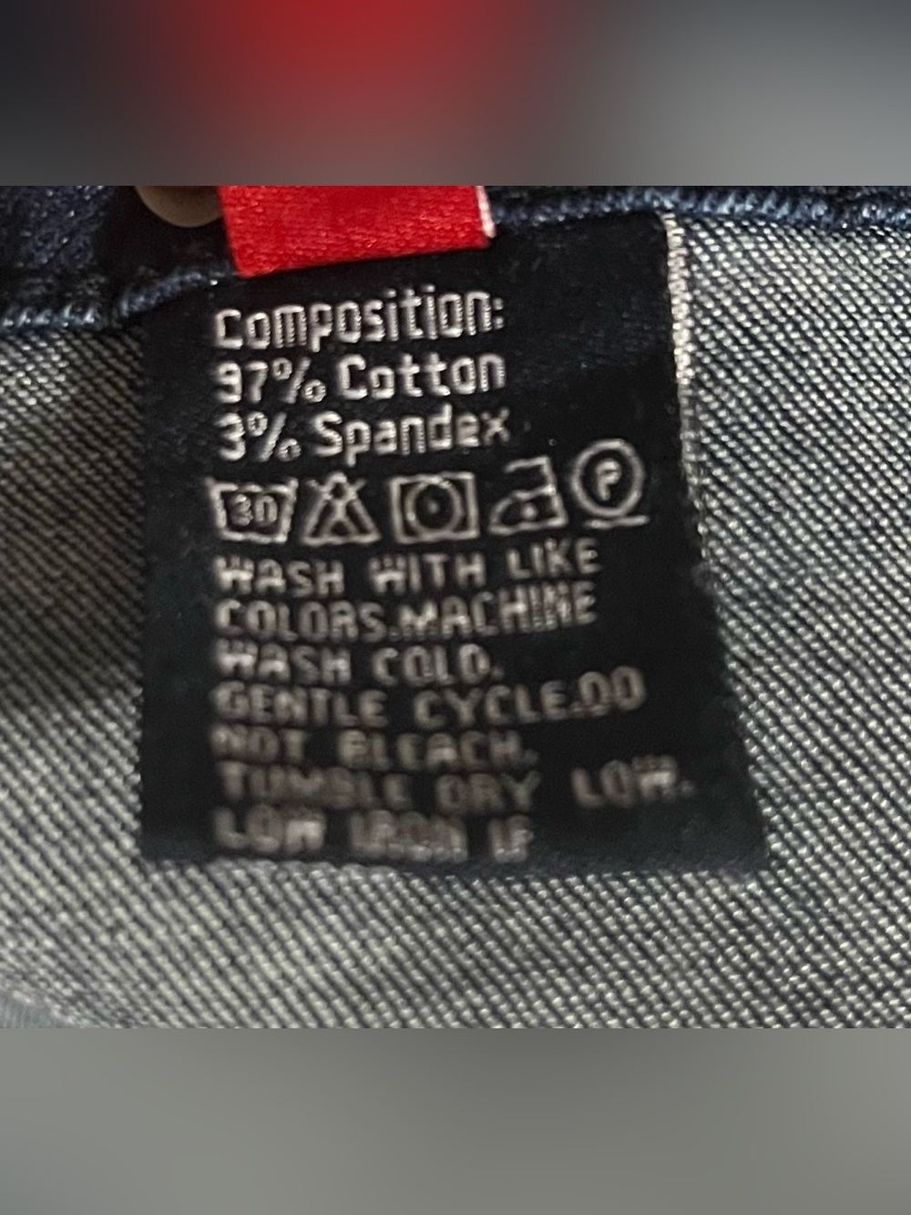 Denim Knee length dress. Pre-Owned Condition-Good. Size XL(14/16) - Picture 3 of 4